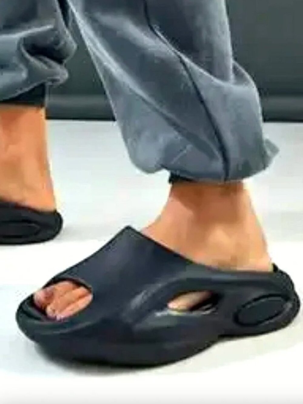 Pretty Little Thing Black Rubber Slides Sz 10 11 Sandals Beach Pool Outdoor